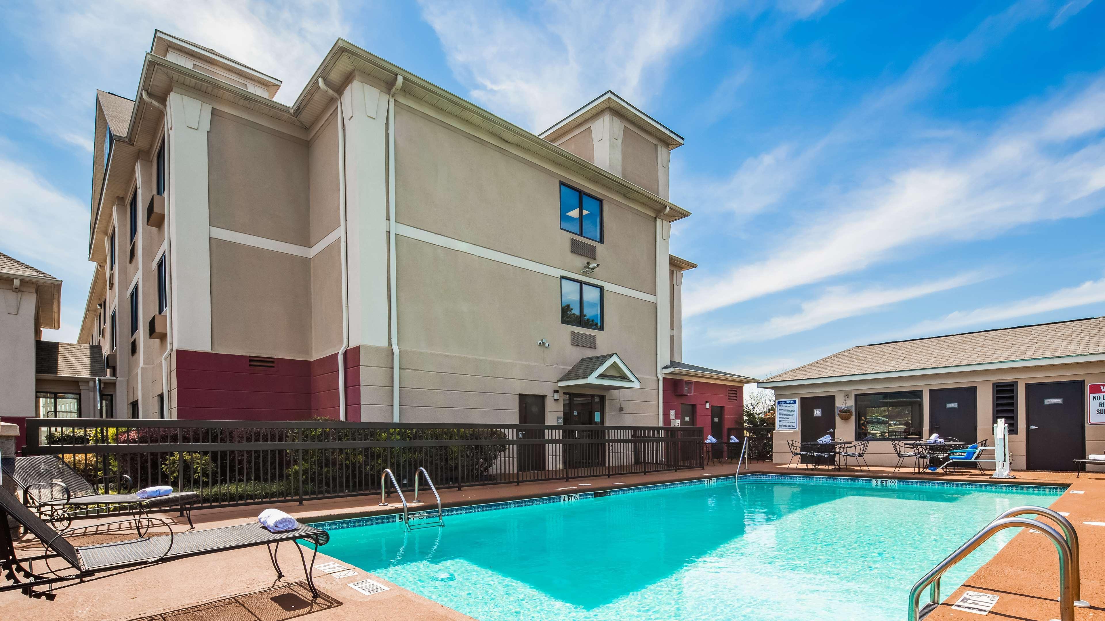 Best Western Augusta West Exteriér fotografie