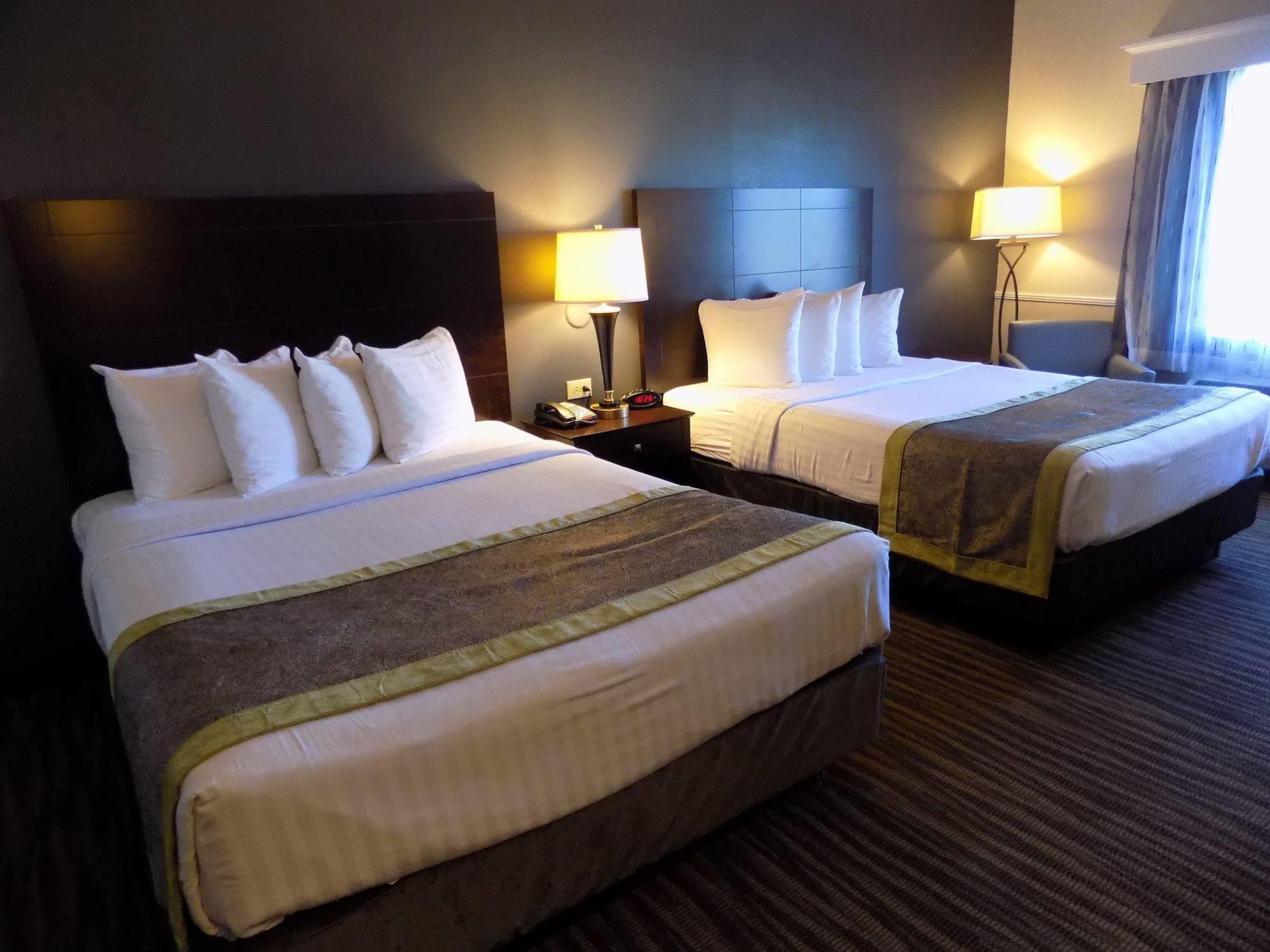 Best Western Augusta West Exteriér fotografie